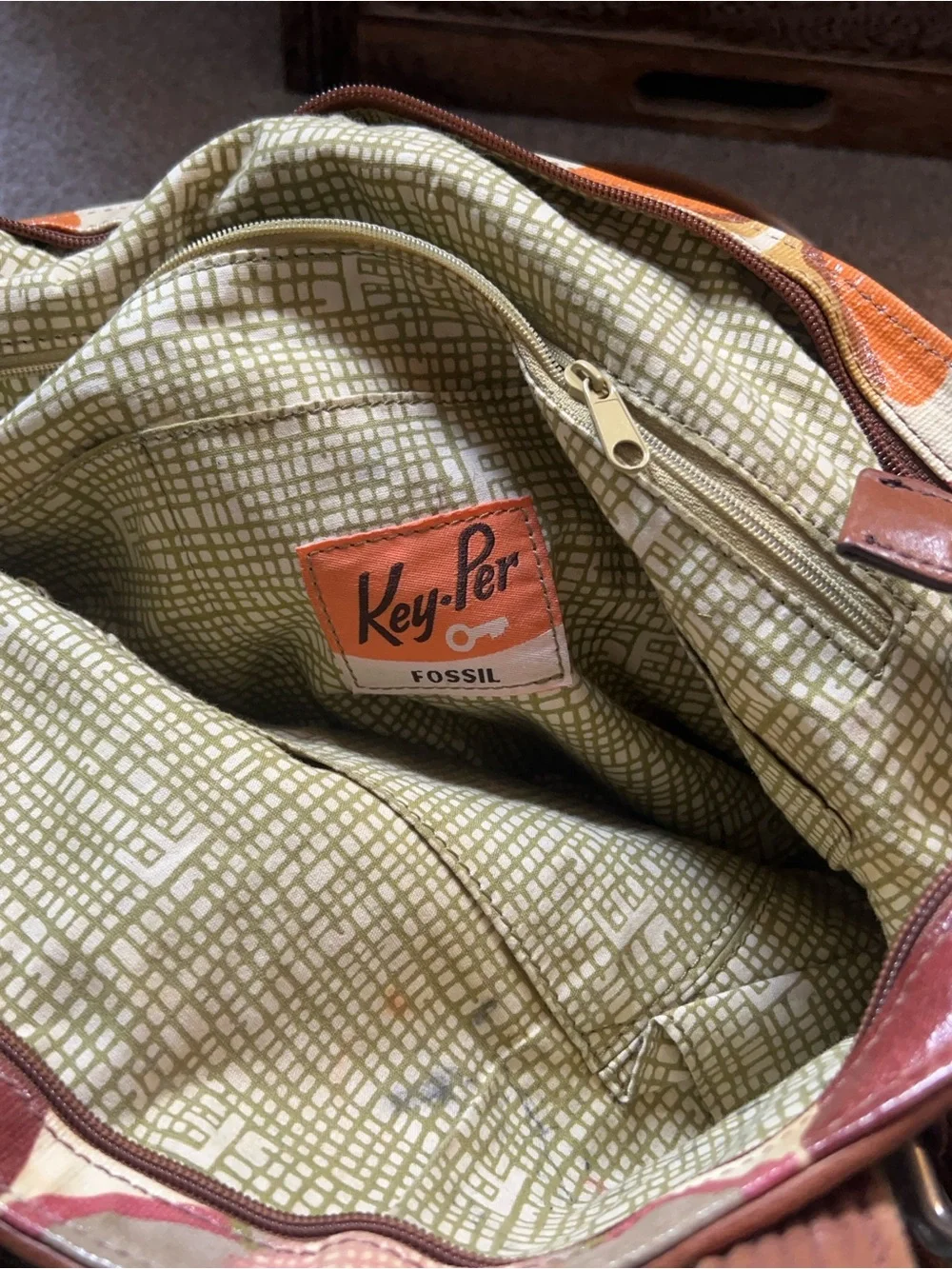 Fossil Key-Per Vintage Floral Multicolor Shoulder Bag - Picture 3 of 3